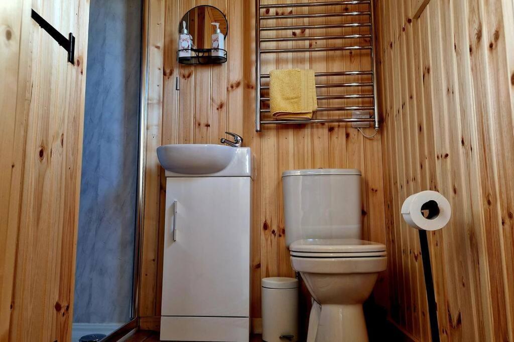 The Shepherd'S Hut @ Innlands Kilmaluag Esterno foto